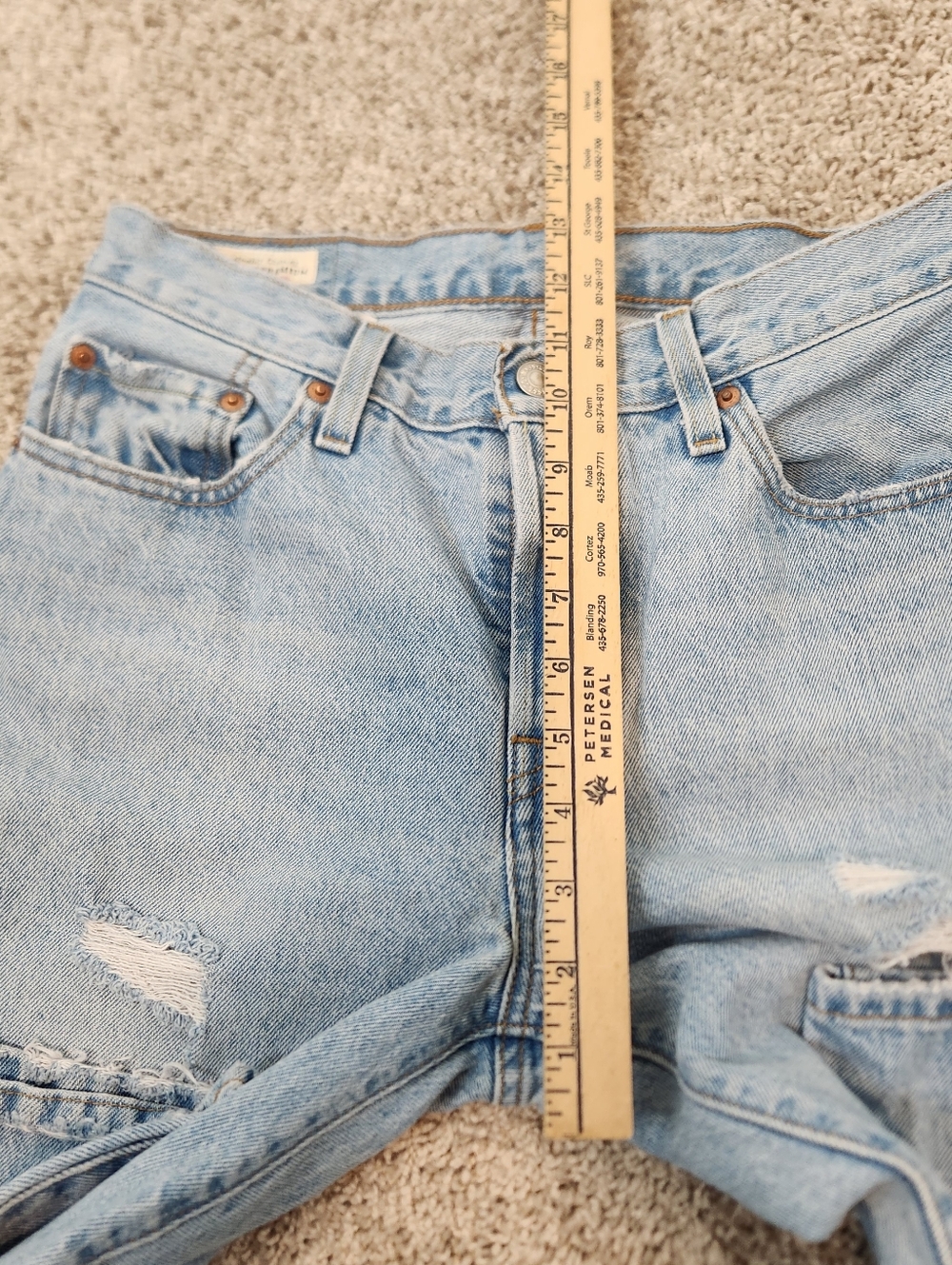 Levis 501 Premium Distressed Light Wash Distressed Jeans Size 27x30 - Picture 10 of 12